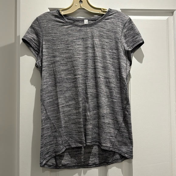Lululemon grey cap sleeve tee - size 8 - Picture 1 of 4